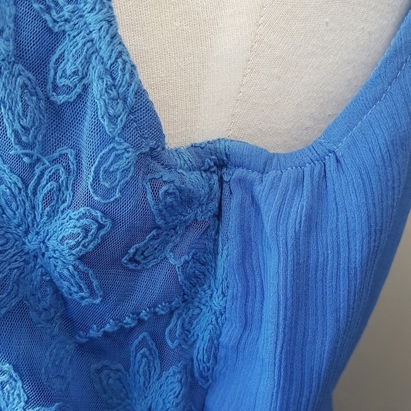 Junarose Embroidered Sleeveless Dress - Picture 5 of 16